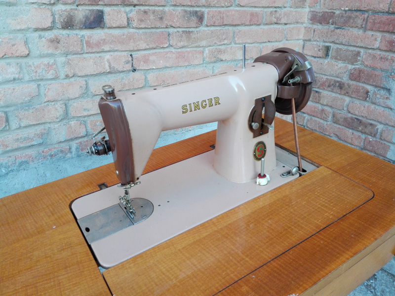 maquina coser mesa singer _funda_cupula madera metal tela 74-102x65-83x43 1u